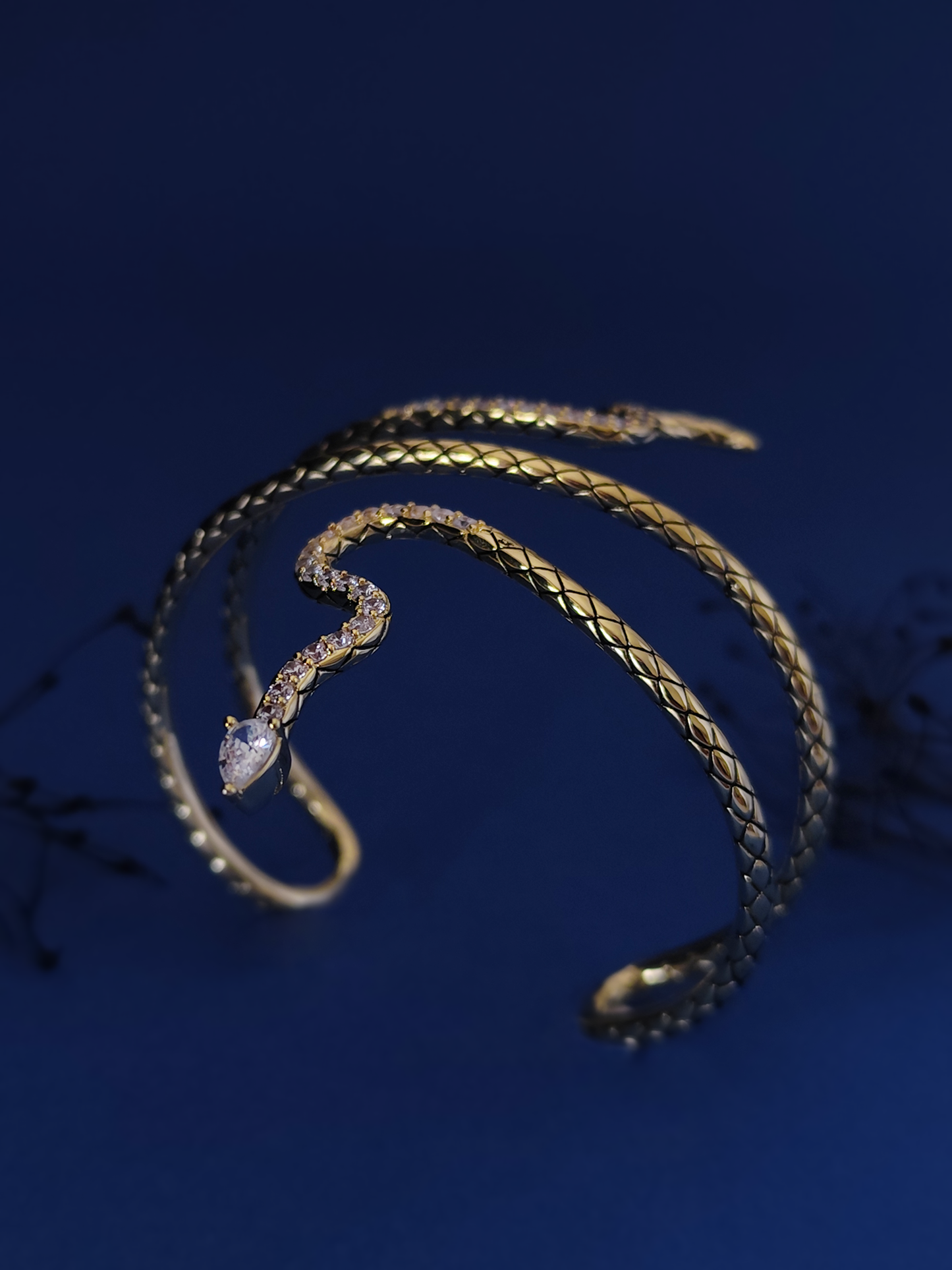 Isabelle Whip Snake Bracelet