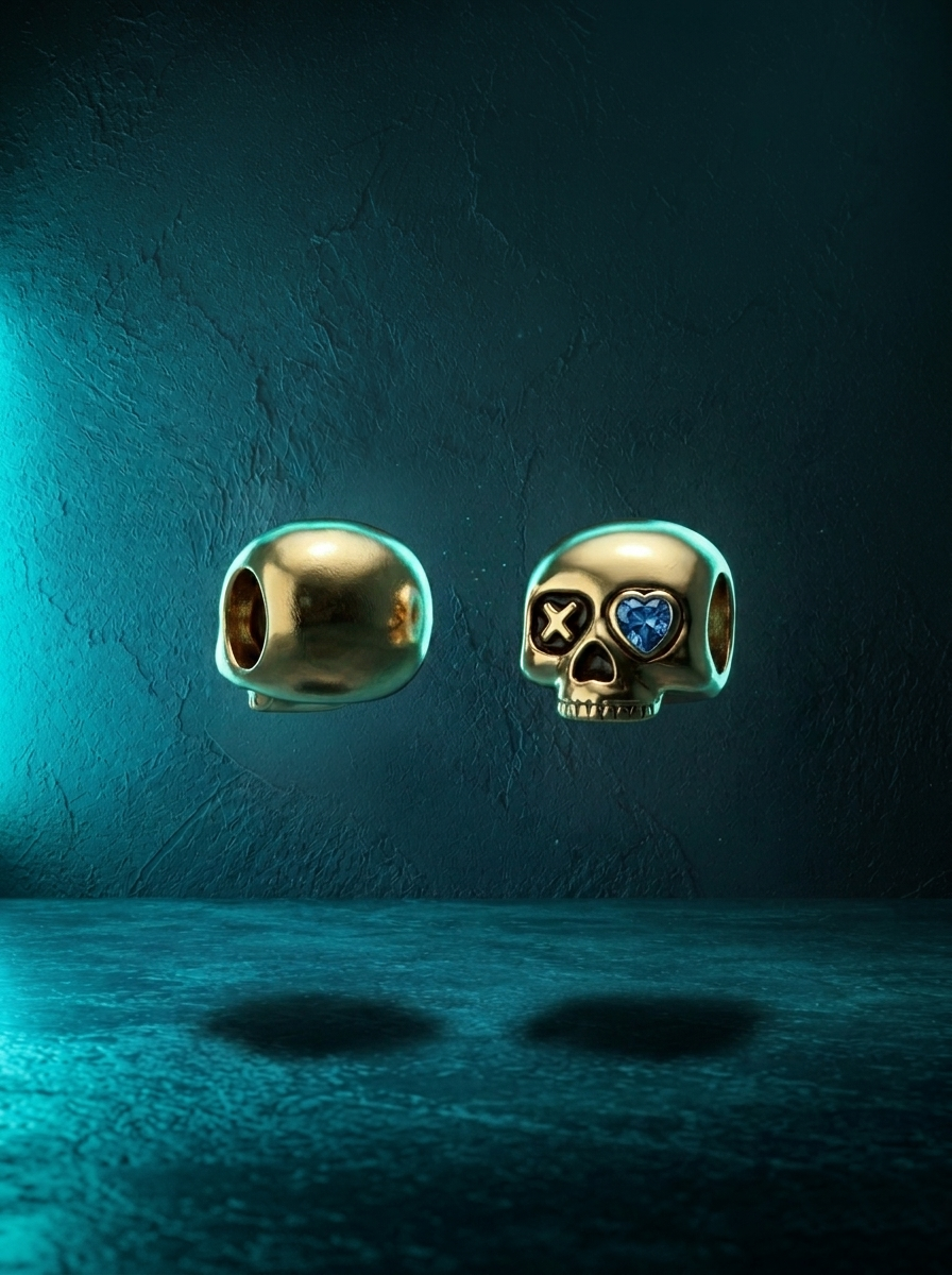 The Faceless Man Mask Charm
