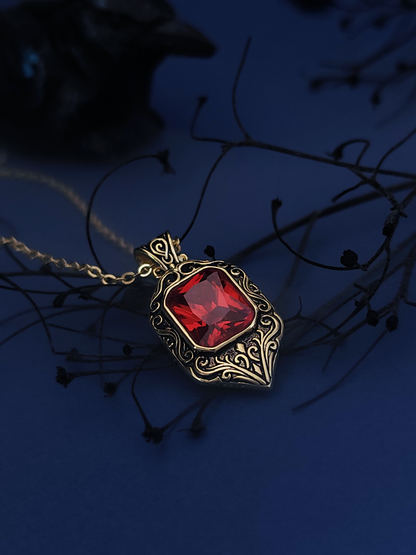Isabelle Lightwood Amulet Necklace
