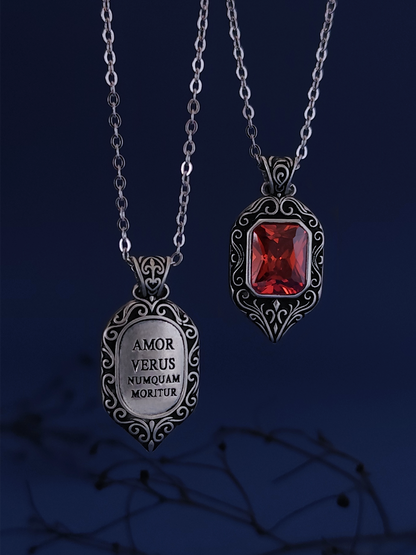 Isabelle Lightwood Amulet Necklace