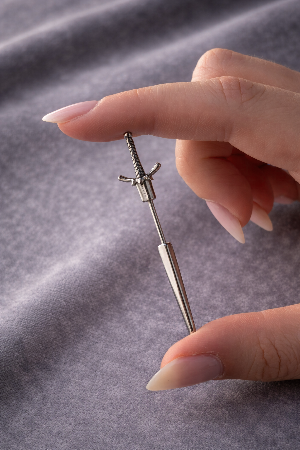 Wind-cleaver Sword Ear Cuff