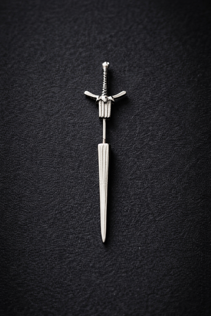 Wind-cleaver Sword Ear Cuff
