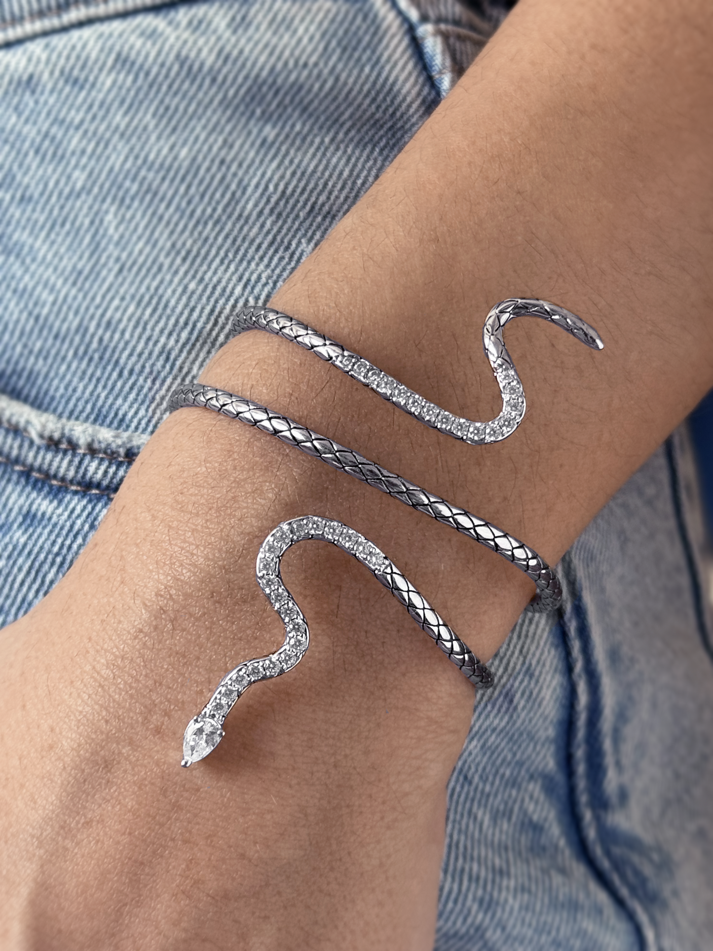 Isabelle Whip Snake Bracelet