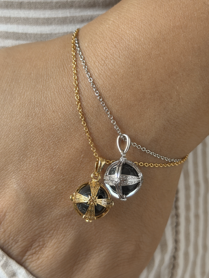 Violet's Conduits Orb Bracelet