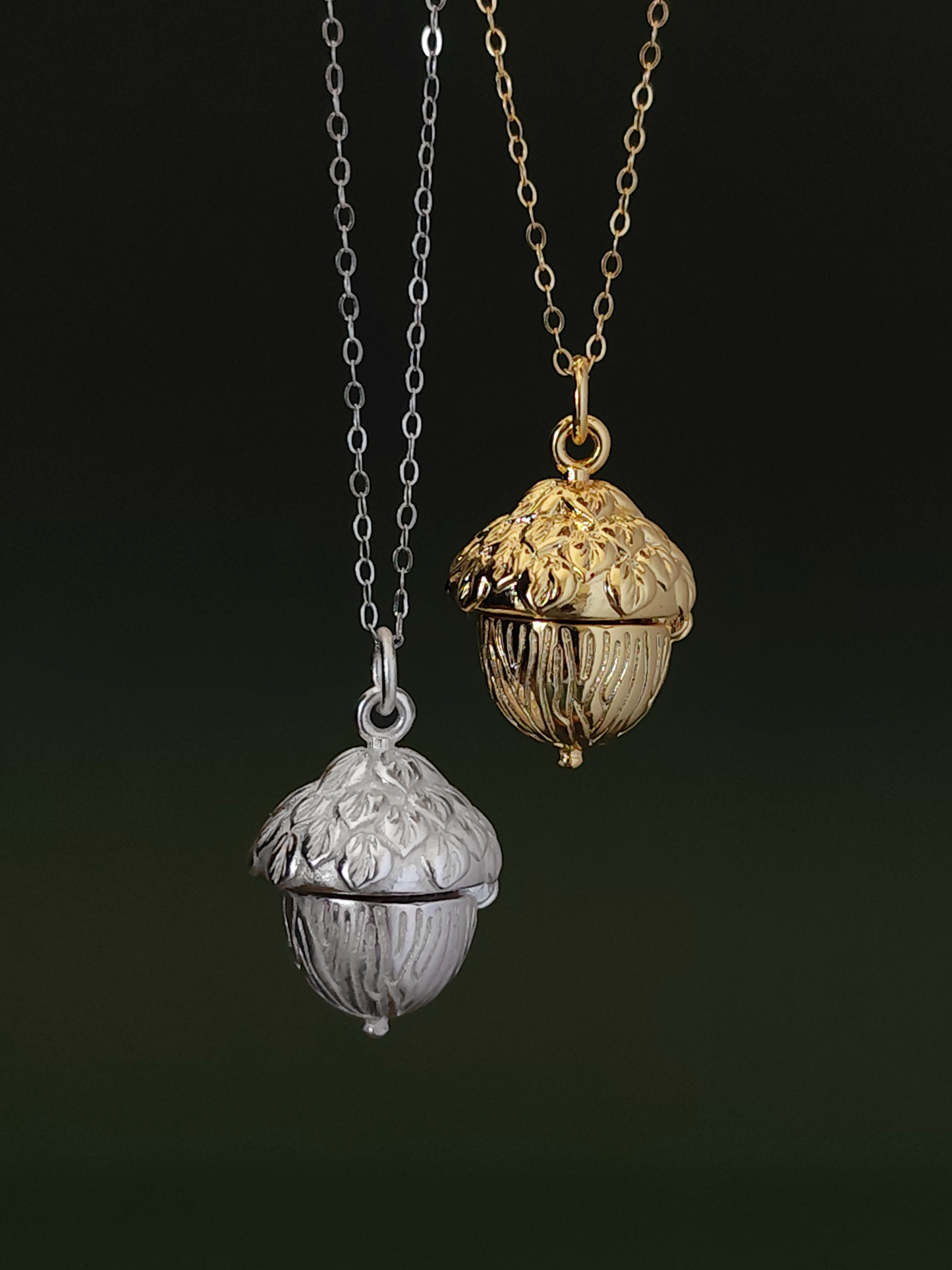 Liriope's Acorn Necklace