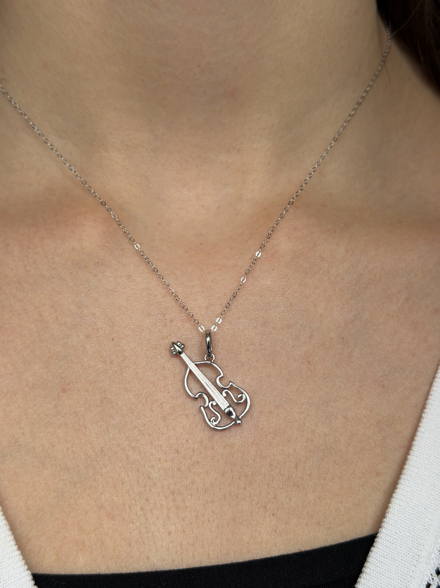 Atties's Violin Necklace