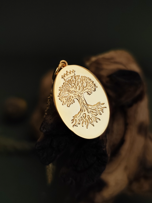 House of Greenbriar Crest Necklace