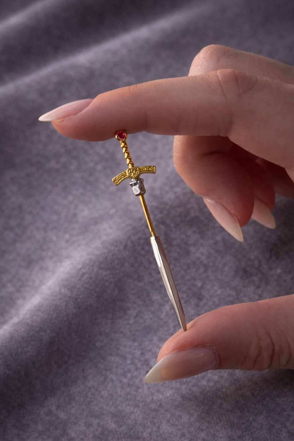 Goldryn Sword Ear Cuff
