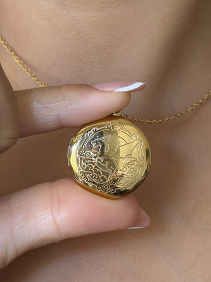 Fourth Wing Locket Necklace