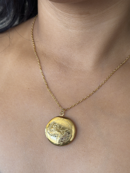 Fourth Wing Locket Necklace