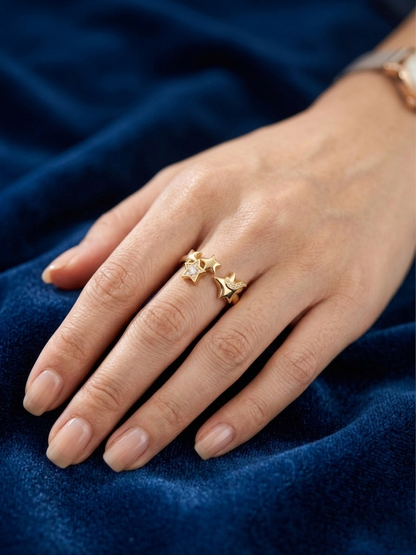 The Star with the Scarf Ring