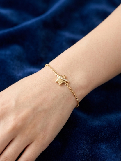 The Star with the Scarf Bracelet