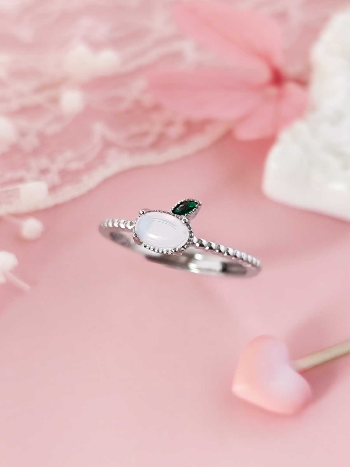 Jacks White Apple Ring – Gadget4entertainment