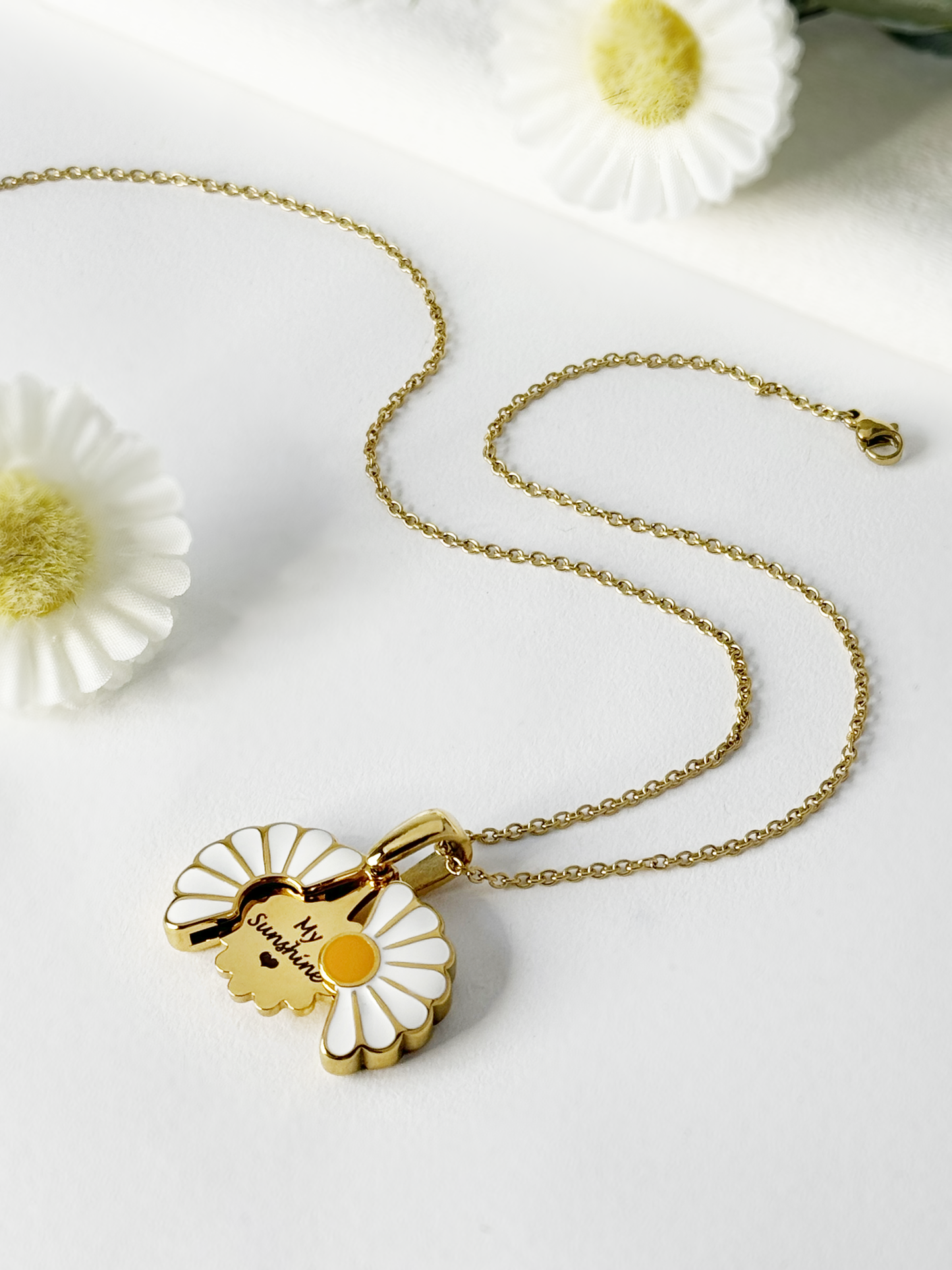 Custom Daisy Locket Necklace