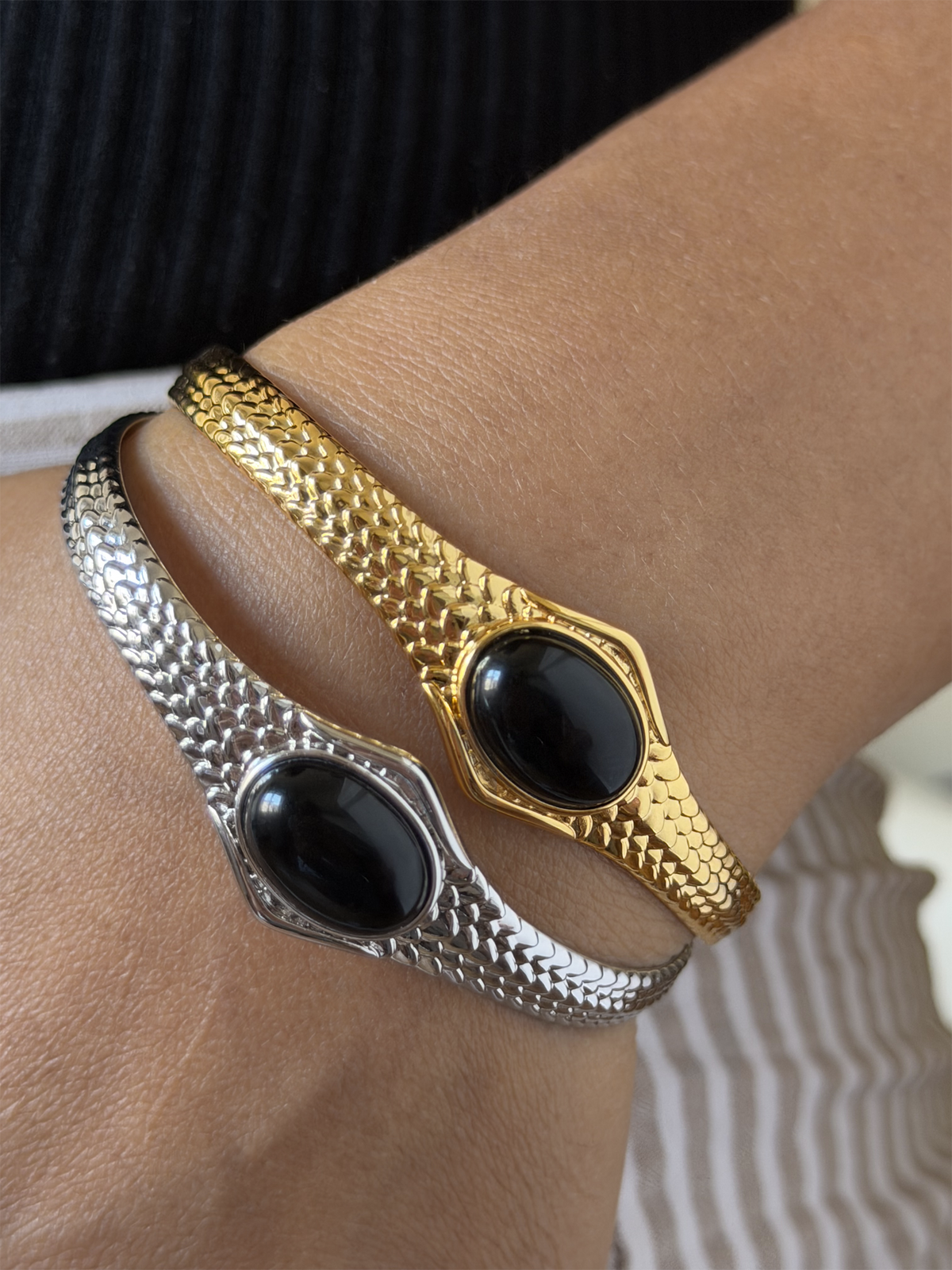 Xaden Riorson Birthday Bracelet