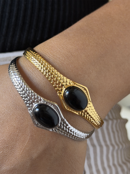 Xaden Riorson Birthday Bracelet