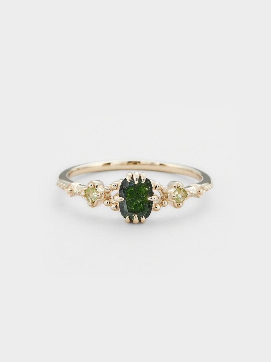 Aelin Galathynius Emerald Sandstone Ring